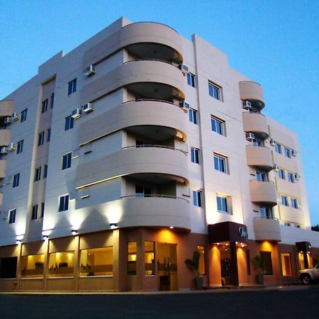 Olimpo Hotel & Suites Itauguá Eksteriør billede